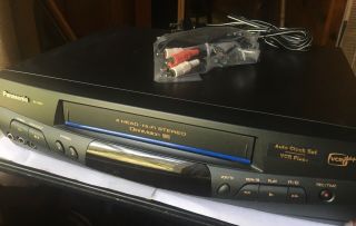 Panasonic Omnivision 4 Head Vcr Pv - 8451 Video Recorder Player (no Remote)