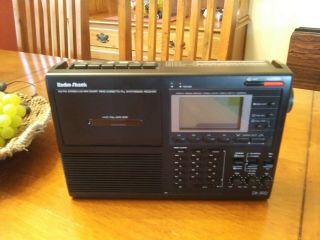 Radio Shack Dx - 392 Am/fm/lw/sw (ssb) Radio With Cassette Recorder