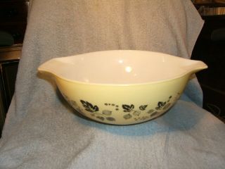 Vintage Pyrex Gooseberry Black on Yellow Cinderella Mixing Bowl 444 4 Qt. 3