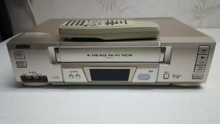 Sanyo Vwm - 700 Vcr Vhs 4 Head Video Cassette Player With Remote - Great