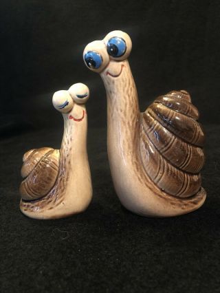 Vtg Anthropomorphic Snail Salt & Pepper Shakers Figures Blue Eyes Ceramic Japan