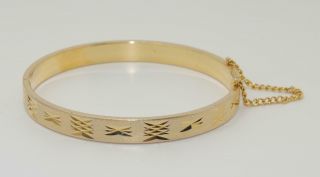 Vintage 18carat 18k Rolled Gold Bangle With Diamond Cut Design And Safety Chain
