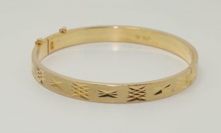 Vintage 18carat 18k Rolled Gold Bangle With Diamond Cut Design And Safety Chain 3