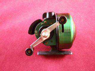 Vintage - Johnson The Century Model 100a Closed Face Reel,  Made In Usa - Primo -