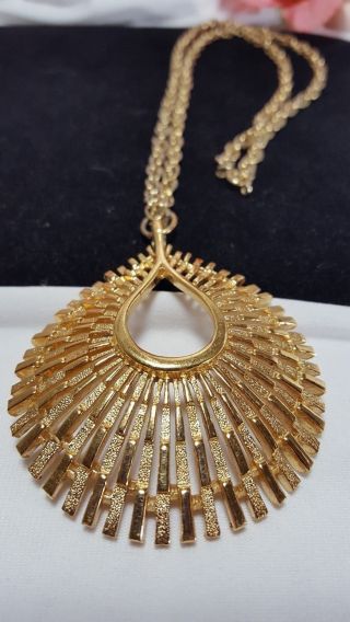 Vintage Gold Crown Trifari Statement Spray Pendant Necklace