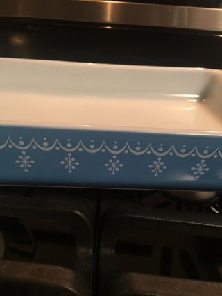 Vintage Pyrex 933 Snowflake Garland Rectangle Baking Dish 2