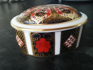 Vintage Royal Crown Derby Porcelain Old Imari Trinket Box