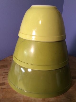 Set 3 VTG Pyrex Verde Green Avocado NESTING Mixing Bowls 401,  402,  403 2