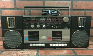 Vintage Toshiba Stereo Radio Cassette Recorder Boom Box Rt - Sw2
