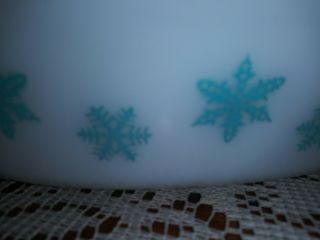 Vintage Pyrex Turquoise Snowflake Oval Casserole Baking Dish/No lid 3