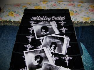 Vintage 1990 MOTLEY CRUE 22X66 DR FEELGOOD Tapestry Flag Wall Hanging Banner 2