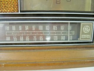 Vintage GE Alarm Clock & AM FM Radio Dual Speakers Solid State T - 2260H 8