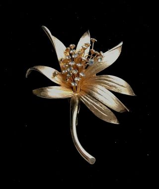 Vtg Judy Lee Gold Tone Rhinestone Flower Brooch Signed 3 " M227