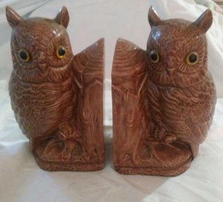A Vintage Ceramic Owl Bookend 7inches Circa 1970s