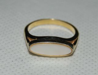 Vintage Avon Womens Mens Ring 9 Gold Tone Metal Elongated Pearl Jewelry