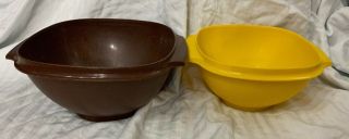 2 Vtg Tupperware Servalier Bowls 858 & 836 No Lids Yellow Brown