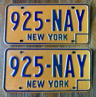 Vintage Pair 1973 - 1986 York Ny License Plates 925 - Nay