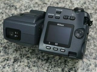 VTG Nikon Coolpix E995 3.  2MP Camera Bundle W/ 4x Zoom 3