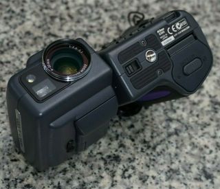 VTG Nikon Coolpix E995 3.  2MP Camera Bundle W/ 4x Zoom 4