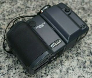 VTG Nikon Coolpix E995 3.  2MP Camera Bundle W/ 4x Zoom 5