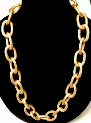 Vintage 90’s Large Gold Tone Continuous Chainlink Statement Necklace 32 Inches