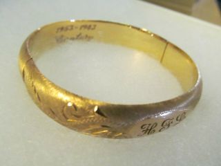 Vintage 14K Gold Filled WIDE Hinged Bangle Bracelet Diamond Cut Etched MARATHON 8
