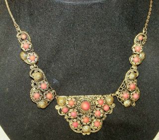VINTAGE JEWELERY ART DECO GOLD CZECH FILIGREE CORAL BEAD PANEL COCKTAIL NECKLACE 2