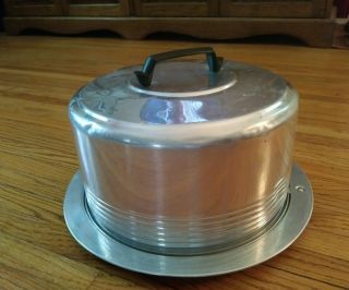 Vintage Regal Aluminum Cake Pie Carrier Saver With Locking Lid 11 "