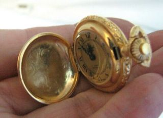Vintage Colibri Swiss 17 Jewel Incabloc Ladies Pocket Watch Petite Wind Up Box