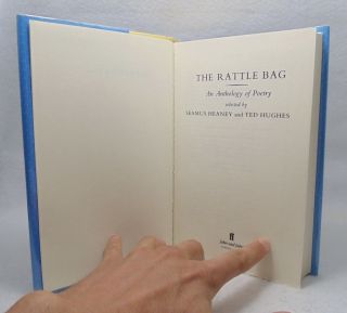 Seamus Heaney & Ted Hughes The Rattle Bag 1st 1/2 HARDBACK w/ Jacket - Anthology 5