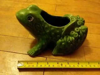 Vintage Brush Mccoy Art Pottery Garden Frog 7.  5 " Planter Vase Yard Ornament