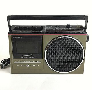 Vintage 80’s General Electric Am/fm Radio Cassette Player Recorder 3 - 5233b