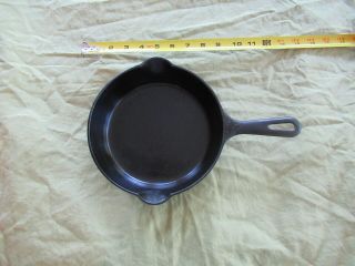 Vintage Griswold No.  5 Cast Iron Skillet 724 - Erie Pa,  Usa - 8 Inch