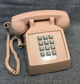 Vtg Cortelco 250013 Mba 44m Corded Phone Pink Beige Push Button Pulse Tone Dial