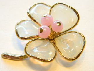 Vintage Crown Trifari Opal Poured Glass Gripoix Flower Pin