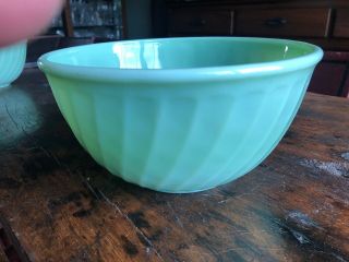 Vintage Fire King Jadeite 9” Swirl Mixing Bowl Oven Glass Mark