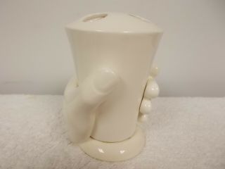 Vintage Hand Holding Bathroom Cup White Ceramic Toothbrush Holder