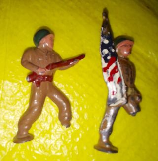 8 Vtg TOY Metal SOLDIERS Handpainted MILITARY MEN Infantry WOUNDED Army 1940 ' s 3