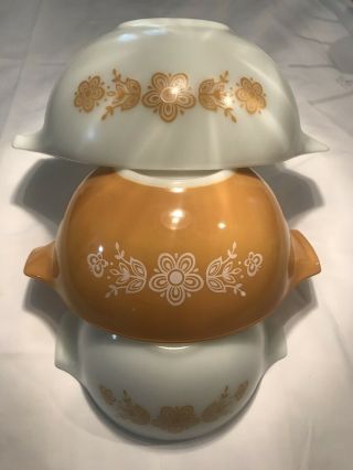 Set Of 3 Vintage Pyrex Butterfly Gold Cinderella Mixing Bowls 441 442 443