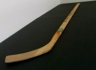 Vintage 7k Hockey Stick 56 " Sher Wood Right 5