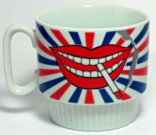 Vintage Red White Blue Coffee Mug Tea Cup 10fl Oz Smile Lips Cigarette Exclusive