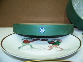 6 Restoration Hardware NAUGHTY ELVES Plate Set Vintage Christmas - 7 3/4 Inch 4