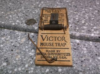 H701 Vintage Victor Mouse Trap Oneida Community