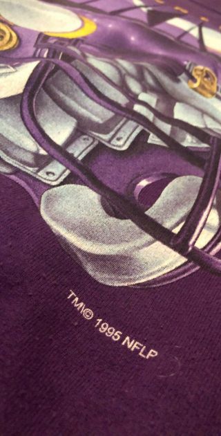 Vintage Salem Minnesota Vikings NFL Football Purple Crewneck Sweatshirt L 3