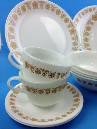 Vintage Corelle Butterfly Gold Corning Ware 16 Piece Service For 4 2