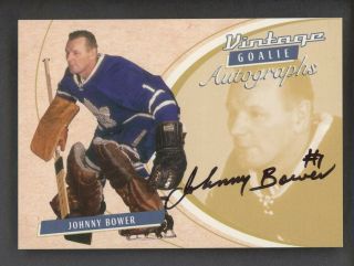 2003 In The Game Itg Vintage Goalie Johnny Bower Signed Auto Maple Leafs