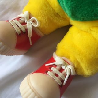 Vintage Lyons Group BJ from Barney the Dinosaur Yellow Plush Plastic Shoes 4