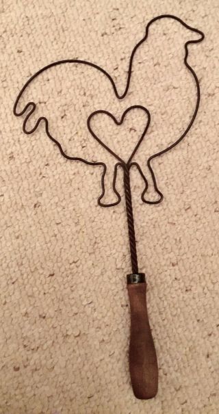 Vintage 16 " Handheld Rug Beater - Rooster Chicken Heart Twisted Wire Wood Handle