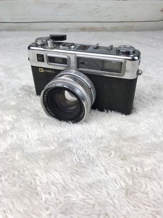 Vintage Yashica Electro 35 Film Camera 45mm Lens Leather Cover