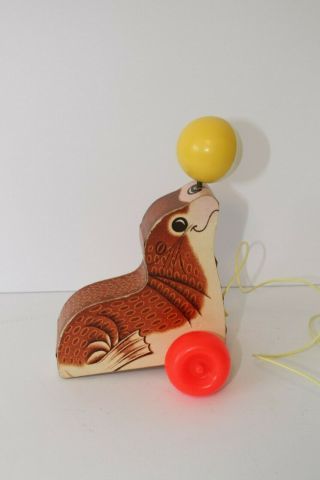 Vintage Toy Seal 694 Fisher Price Wood Pull 1978